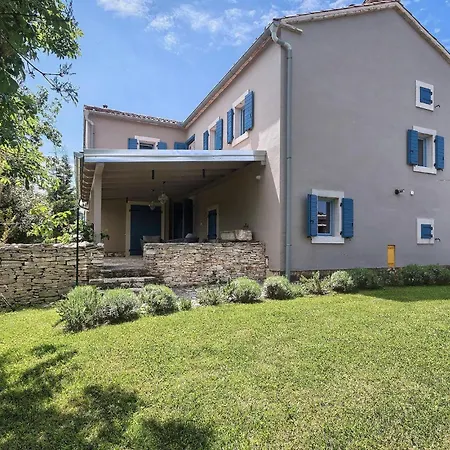 Stancija Cabrunici Holiday home *