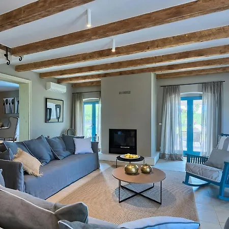 Holiday home Stancija Cabrunici