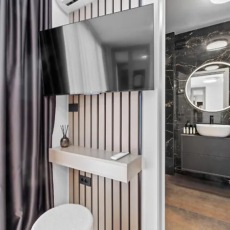 Pet Friendly In With Sauna