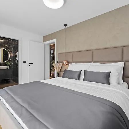 Pet Friendly In With Sauna Holiday home *